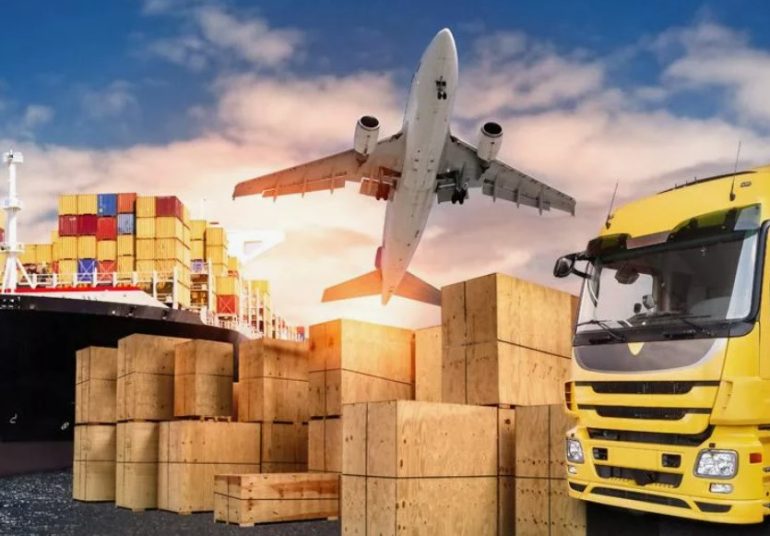 Морские, авиа- и железнодорожные перевозки из Китая: что выбрать