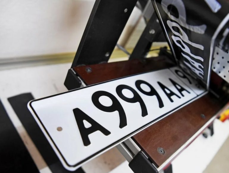 Отличия дубликатов номеров нового образца от старых: что нужно знать